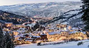 Beaver Creek valley at night – private car and shuttle service from Denver.